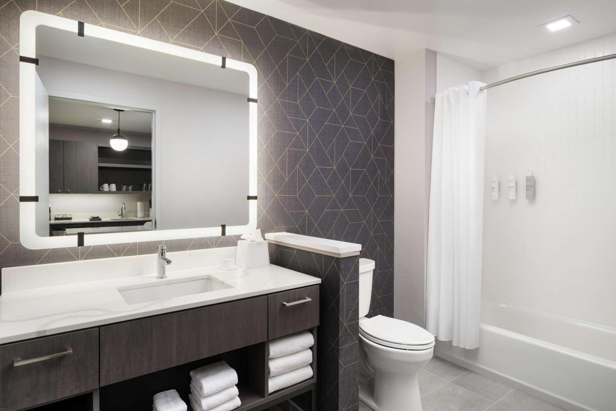 Homewood Suites By Hilton Raleigh Downtown 外观 照片